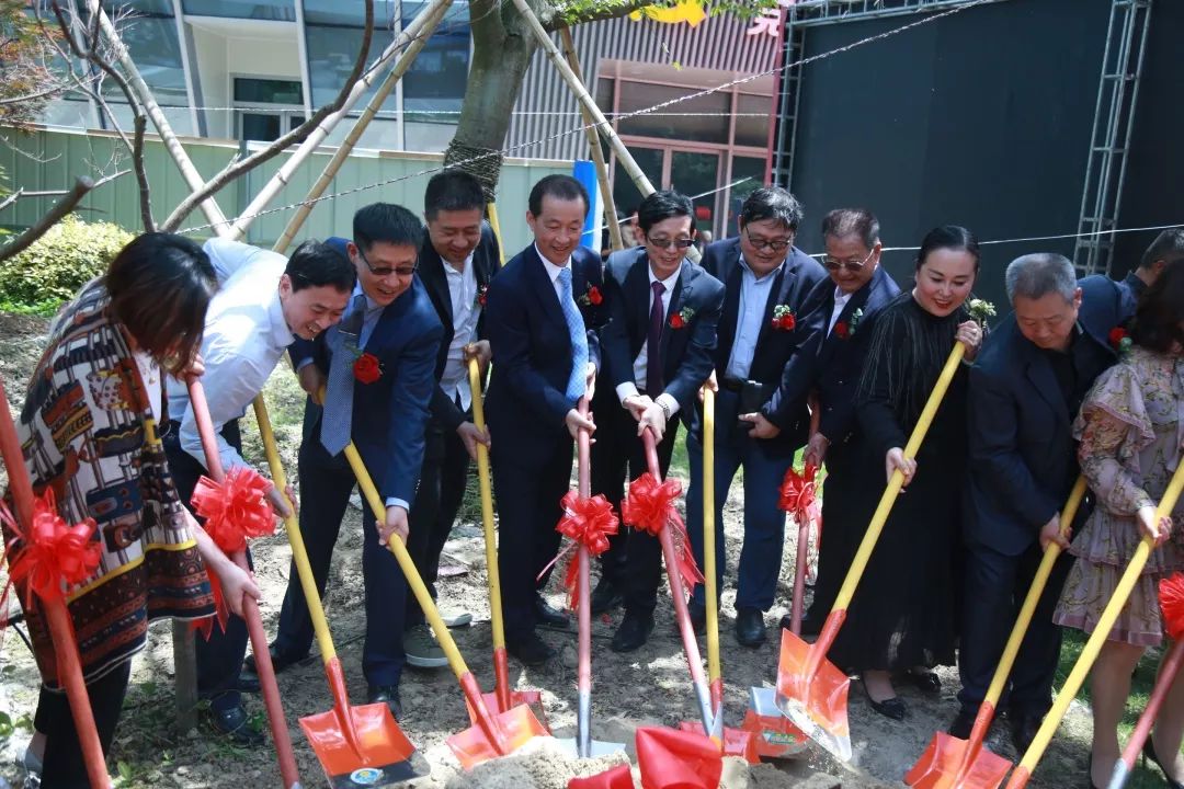 热烈庆祝美地港南太湖国际医学中心开工仪式圆满举行！