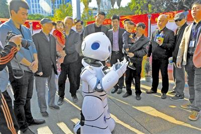展示宪法精神 温州举行国家宪法日法治文化广场活动