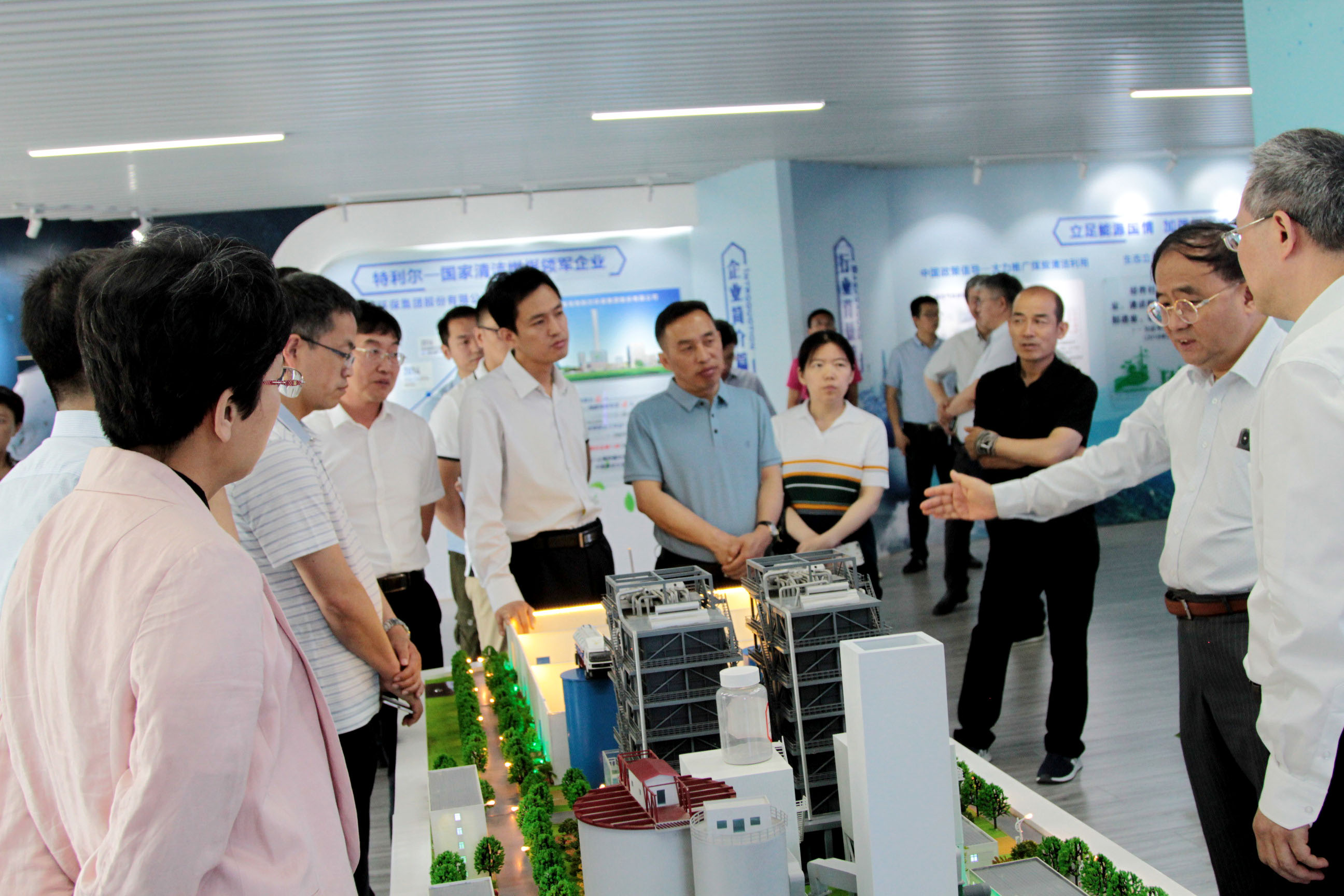热烈祝贺 “人才+科技”精准服务之人才客厅福彩3d开机号专场成功举办 热烈祝贺 “人才+科技”精准服务之人才客厅福彩3d开机号专场成功举办