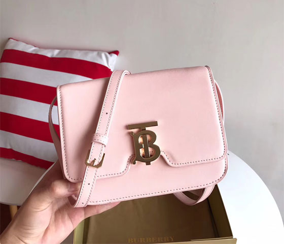 ¥700 ¥700