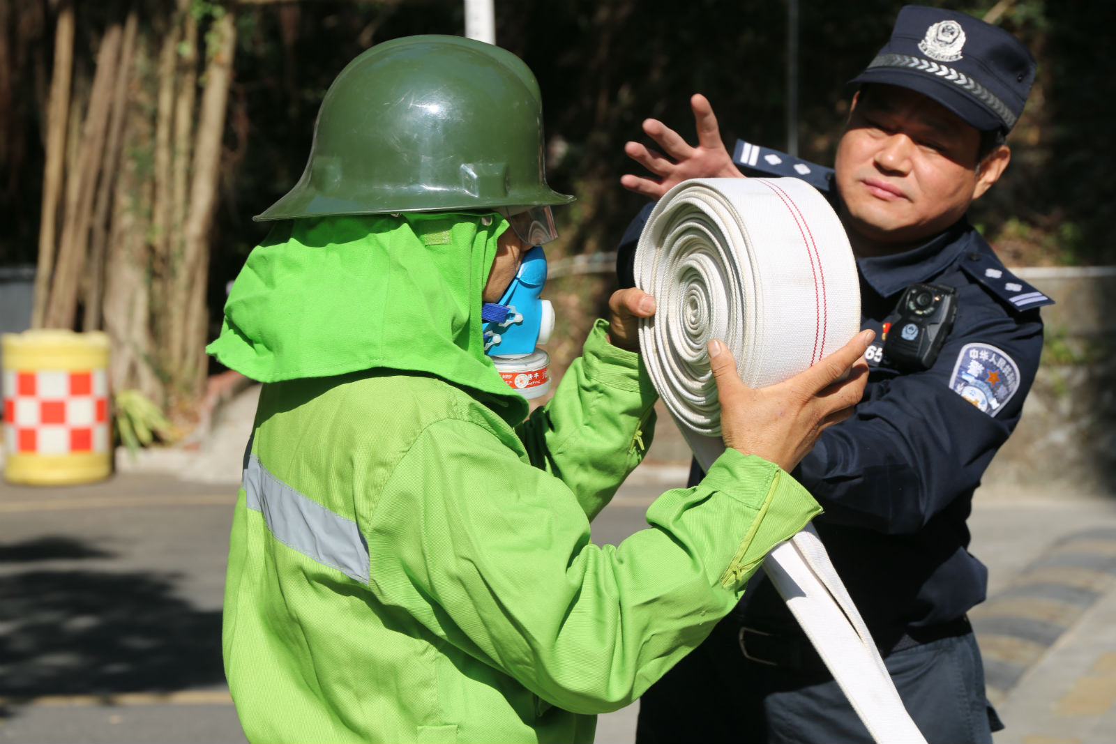 深圳堂举行消防灭火演练 深圳堂举行消防灭火演练