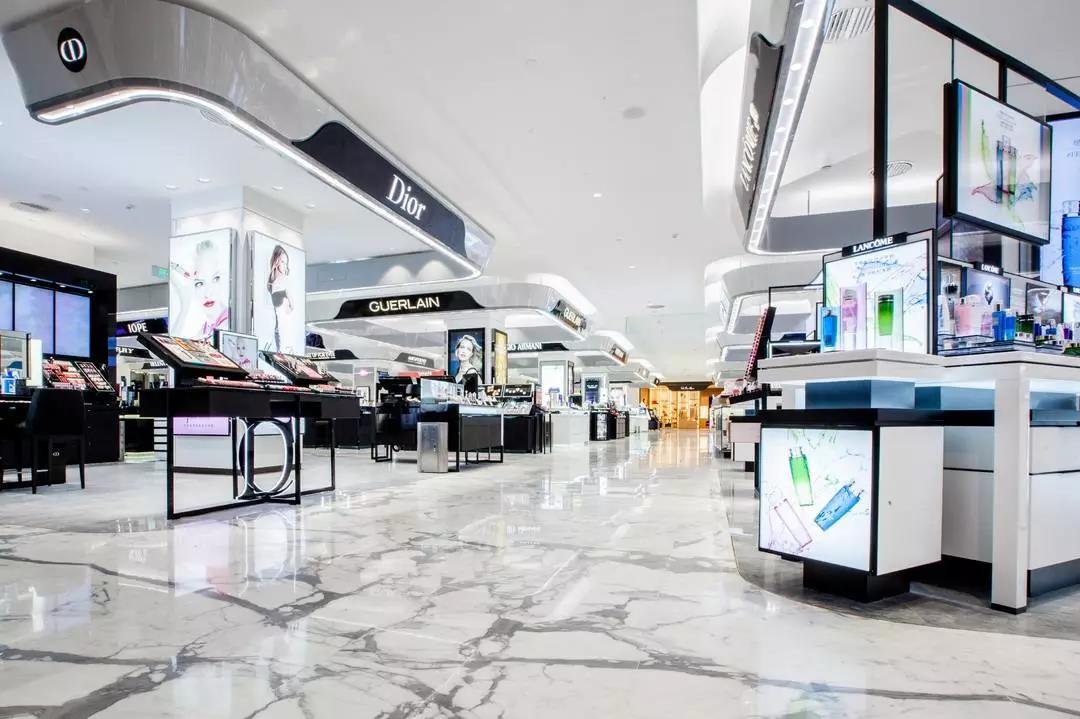 全球百货闭店潮下的“SKP现象” 全球百货闭店潮下的“SKP现象”