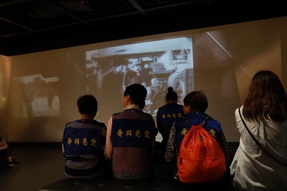 志愿心，红色情——上海慈爱公益基金会志愿者团建记实
