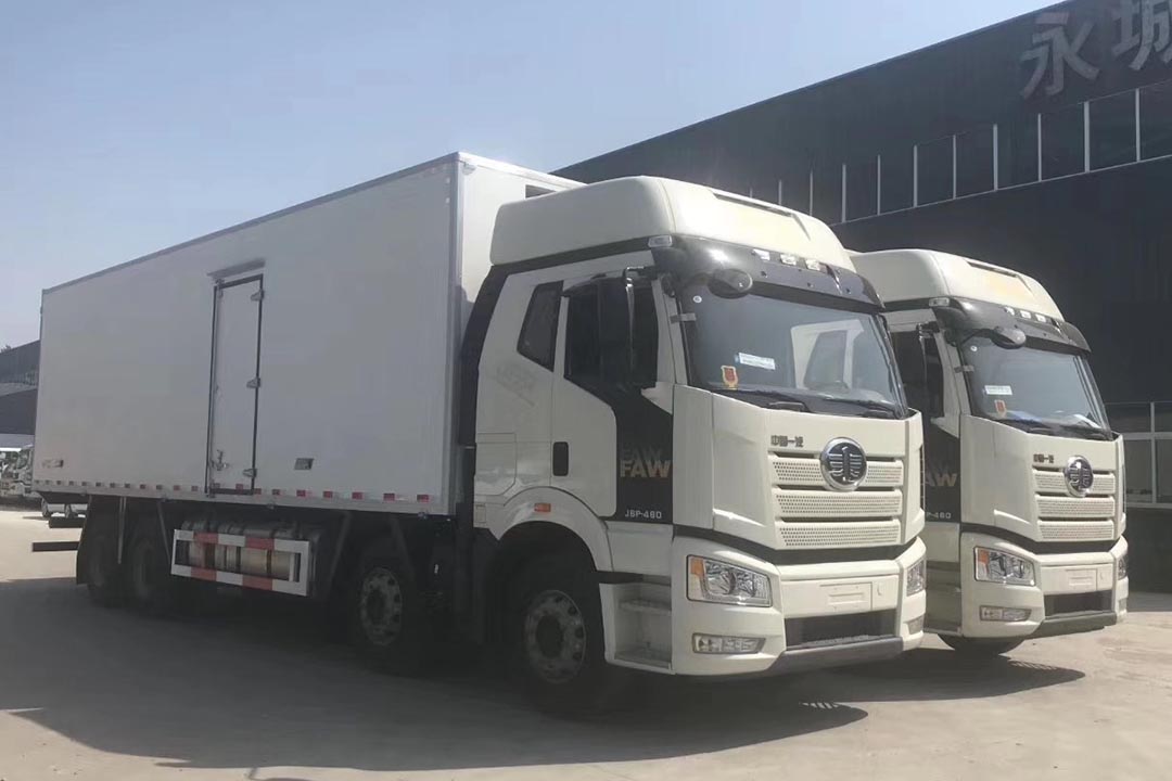 解放J6P四桥冷藏车CA5310XLC 解放J6P四桥冷藏车CA5310XLC