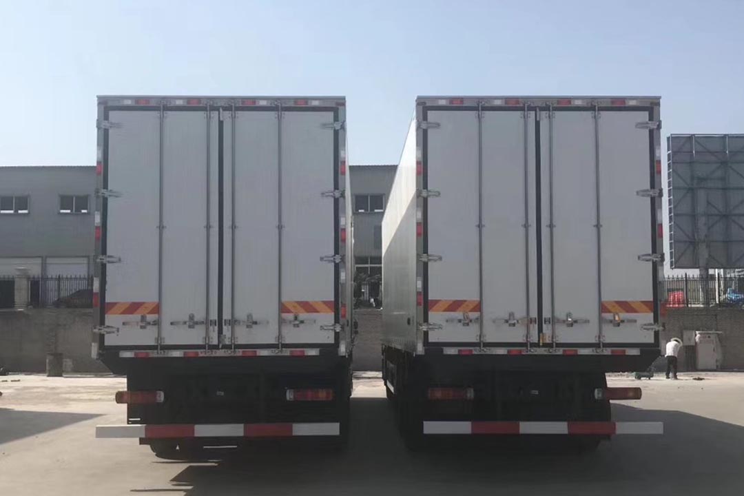 解放J6P四桥冷藏车CA5310XLC 解放J6P四桥冷藏车CA5310XLC