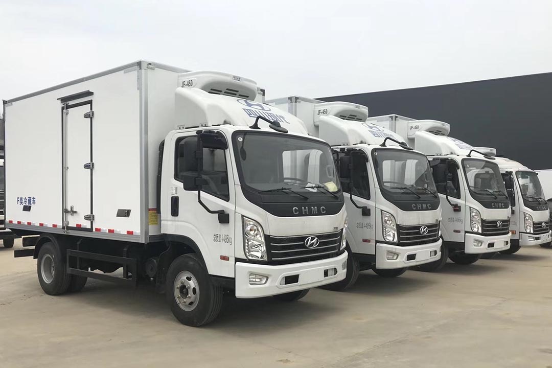 现代南骏蓝牌冷藏车CNJ5042XLC 现代南骏蓝牌冷藏车CNJ5042XLC