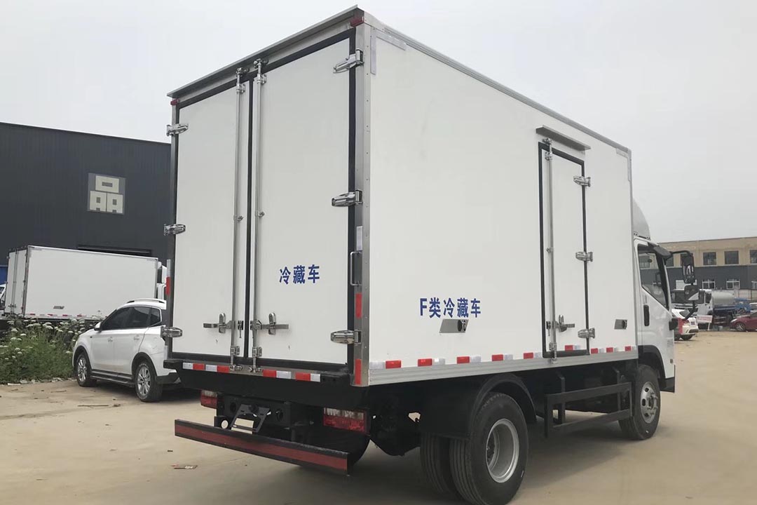 现代南骏蓝牌冷藏车CNJ5042XLC 现代南骏蓝牌冷藏车CNJ5042XLC