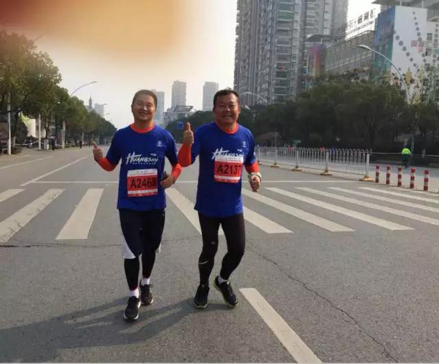 恭贺邦之德团队成功完赛黄石半马