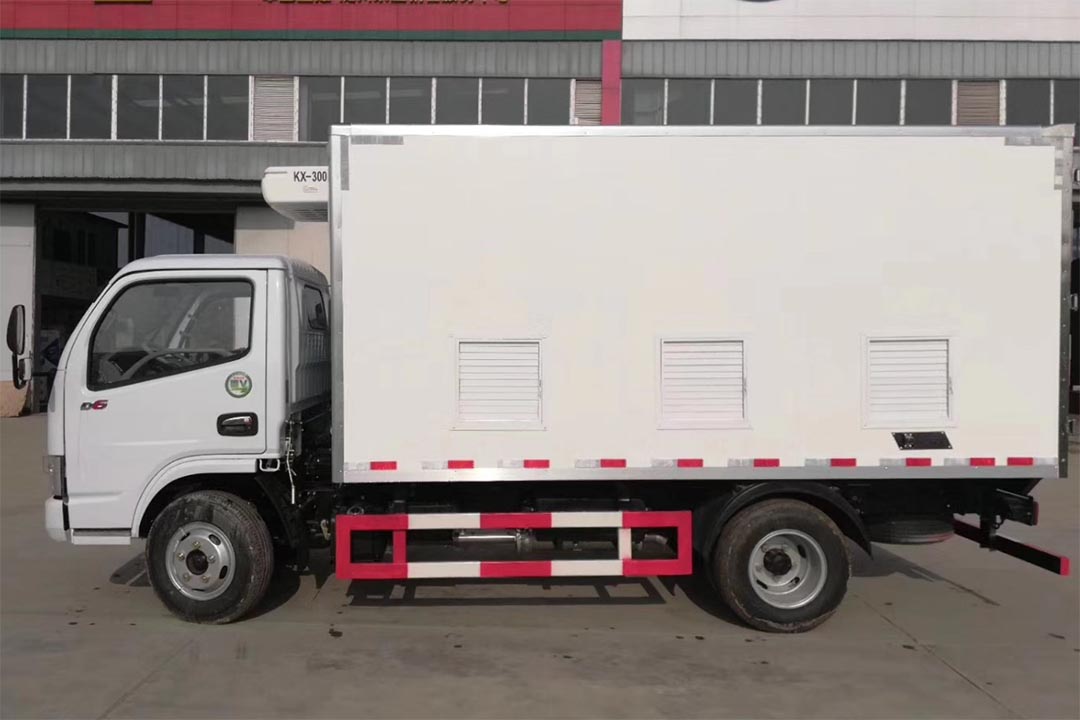 东风多利卡蓝牌冷藏车CLW5040XLC 东风多利卡蓝牌冷藏车CLW5040XLC