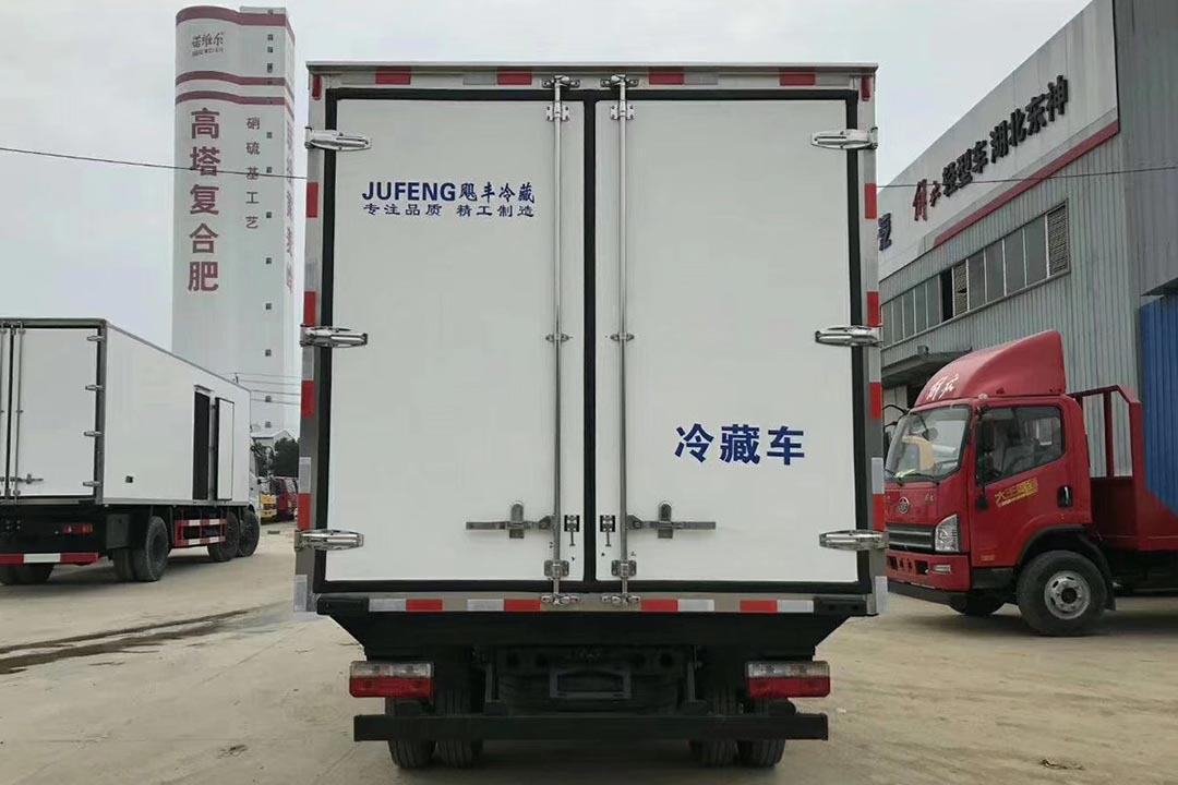 东风凯普特蓝牌冷藏车EQ5041XLC 东风凯普特蓝牌冷藏车EQ5041XLC