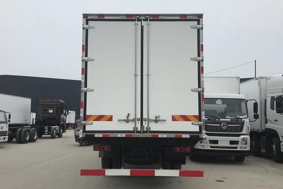 东风天锦黄牌冷藏车7.8米 东风天锦黄牌冷藏车7.8米