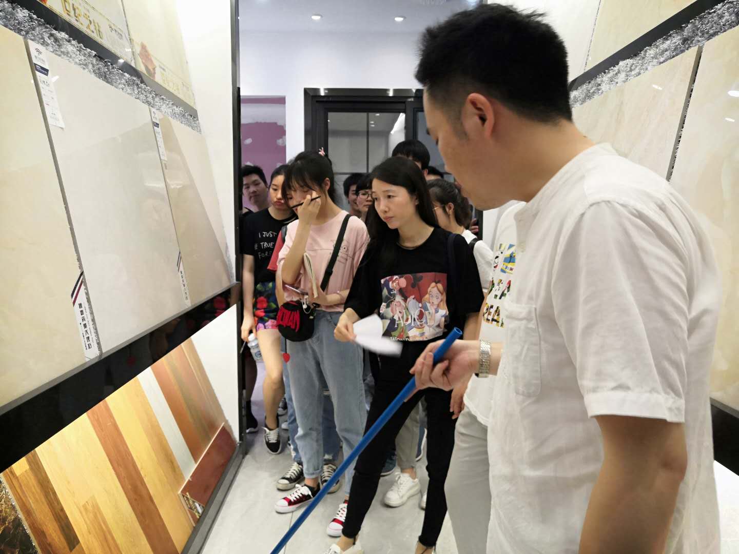 2019年6月5日湖南印美装饰公司参观学习材料，以及公司样板间