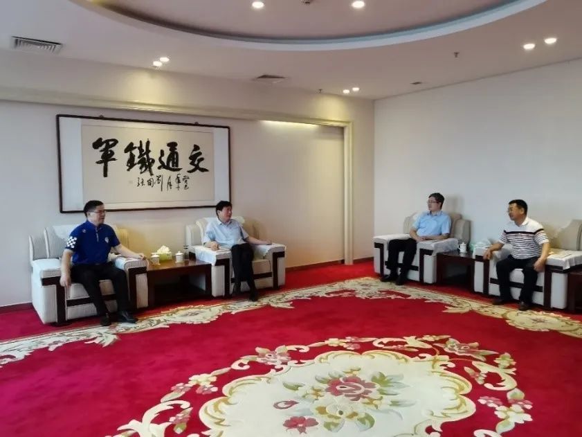 短信特邀9大平台交通总经理何柏青、党委书记谢延会率队拜访河南省交通厅、工商银行河南分行、河南交投集团