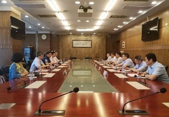 短信特邀9大平台交通总经理何柏青、党委书记谢延会率队拜访河南省交通厅、工商银行河南分行、河南交投集团
