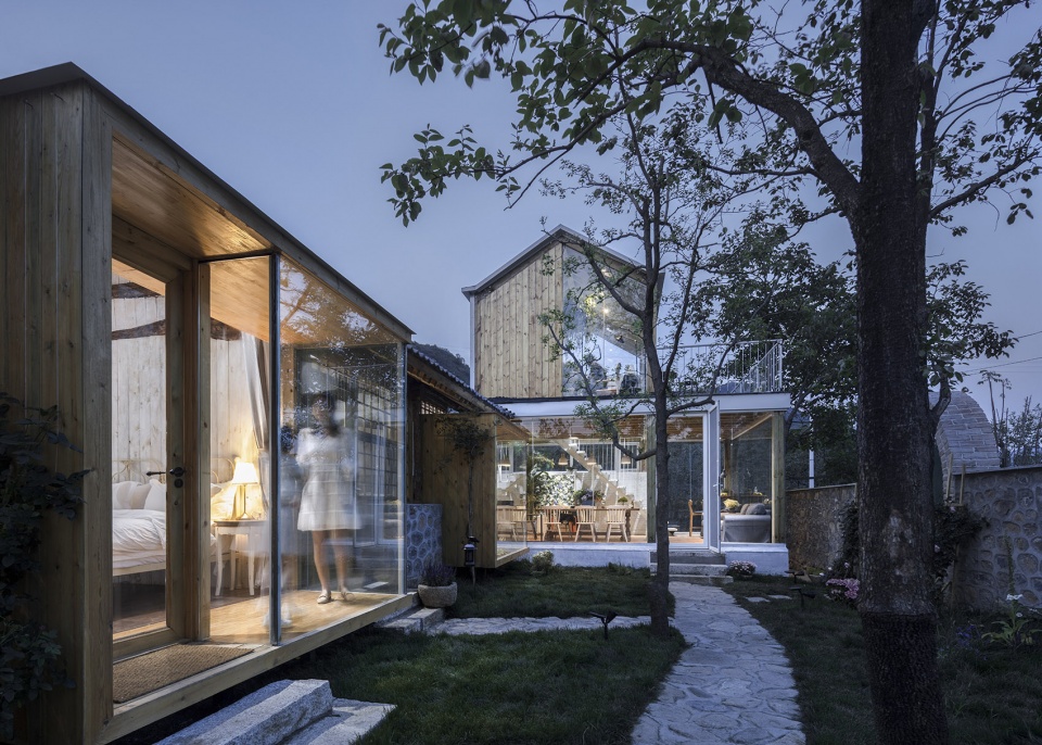 clip_image007.jpg 说明: https://oss.gooood.cn/uploads/2019/05/008-huasheshanjian-guest-house-china-by-upa-960x686.jpg