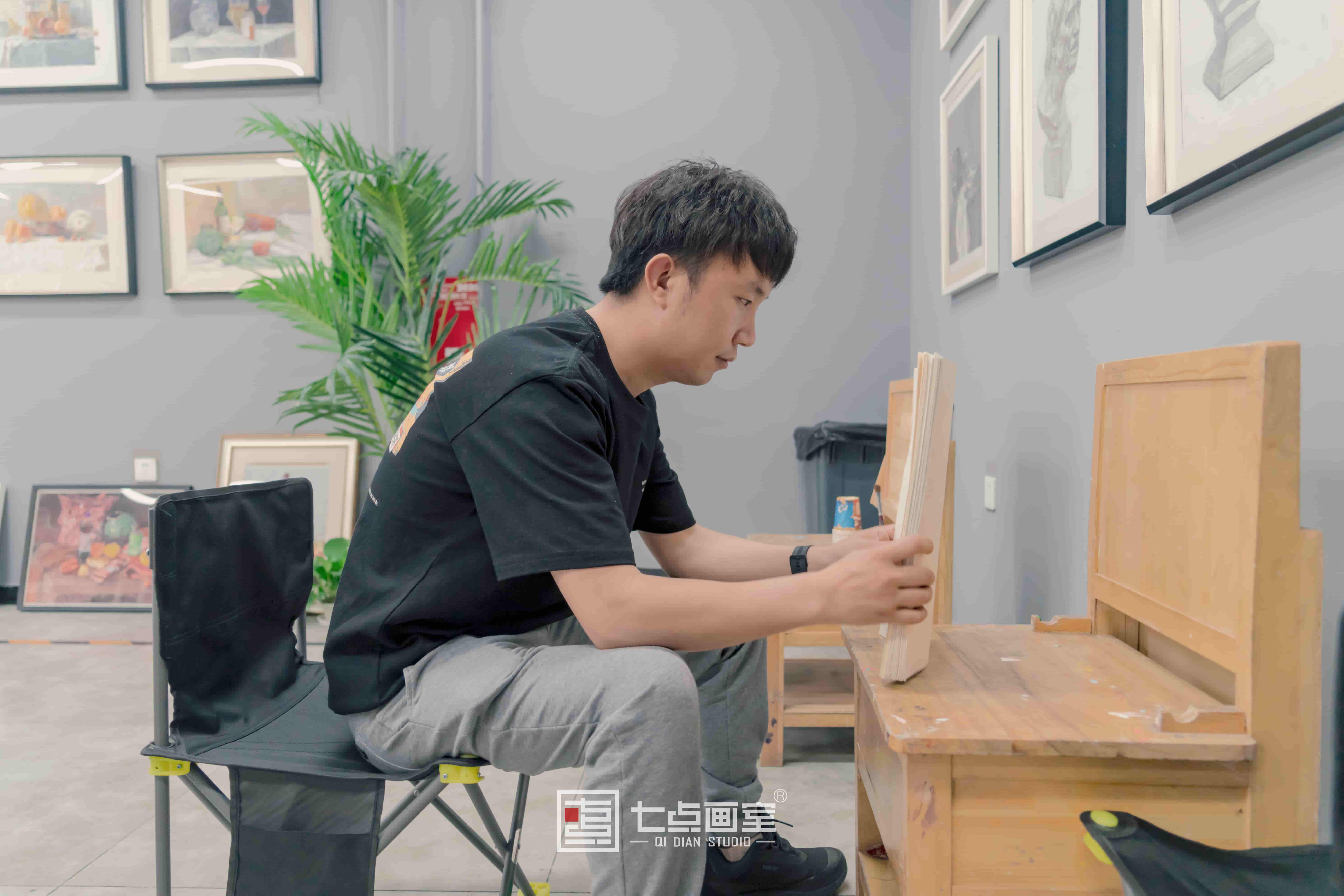 【七点画室第一次月考】朝着梦想,努力追逐! 【七点画室第一次月考】朝着梦想,努力追逐!