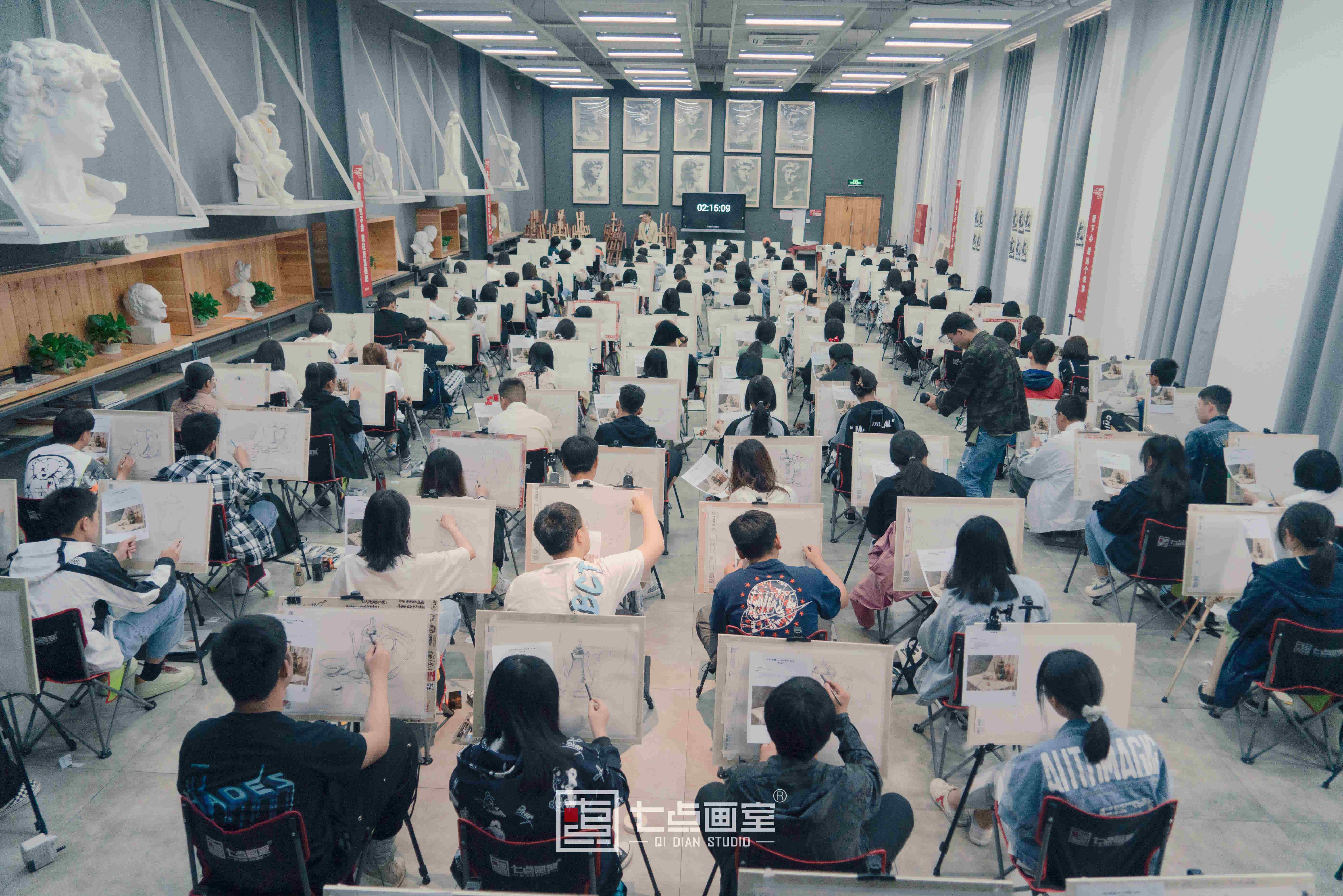 【七点画室第一次月考】朝着梦想,努力追逐! 【七点画室第一次月考】朝着梦想,努力追逐!