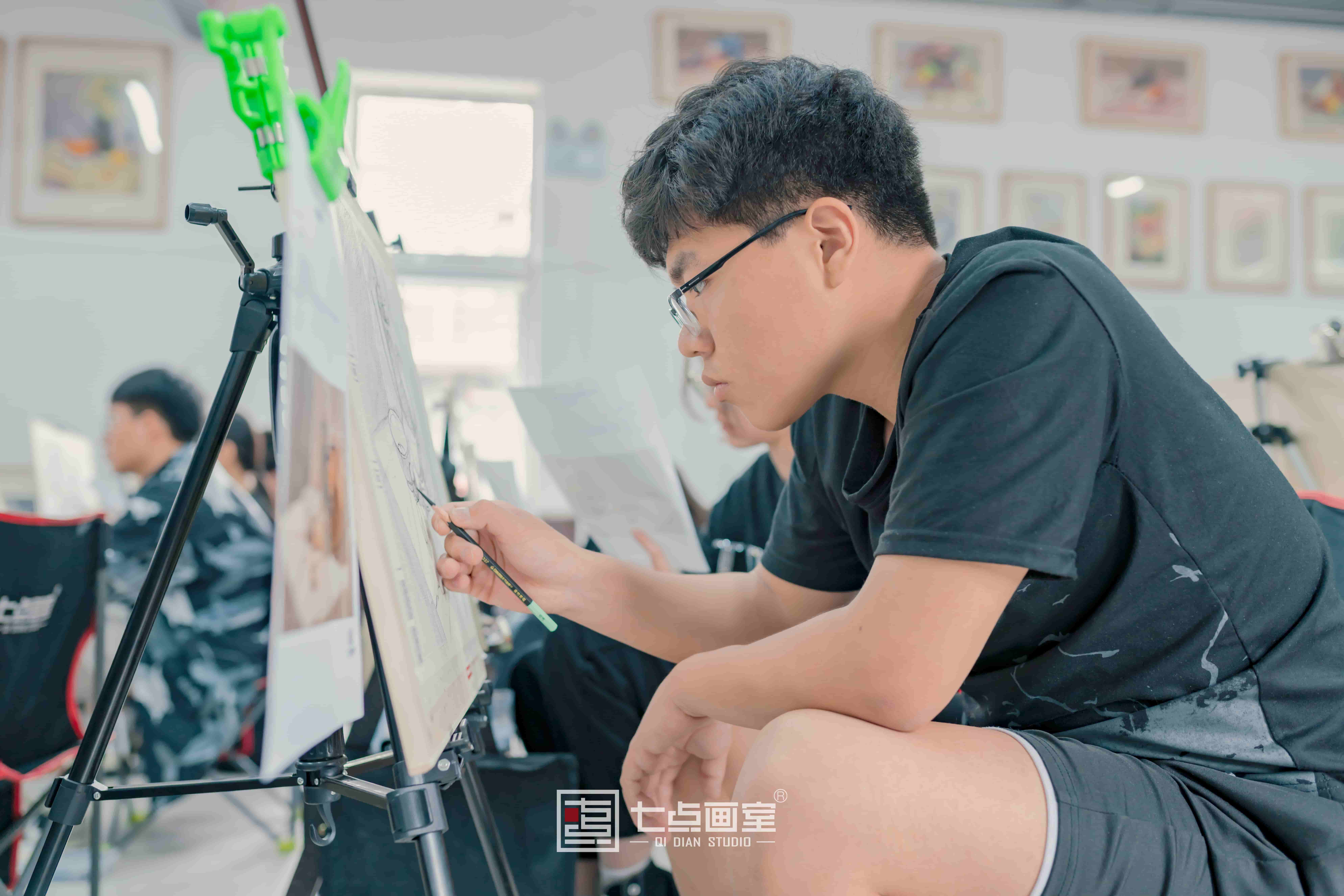 【七点画室第一次月考】朝着梦想,努力追逐! 【七点画室第一次月考】朝着梦想,努力追逐!