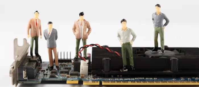 月度汇总 国产CPU携手产业合作伙伴打造高效好用电脑芯