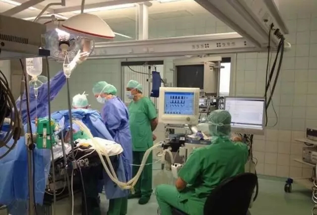 走进德国手术室，见识德国人在手术过程中的各种“神操作”