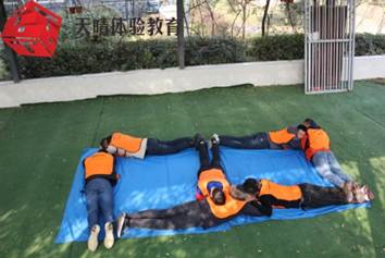 趣味活动拓展项目:人体拼图 趣味活动拓展项目:人体拼图
