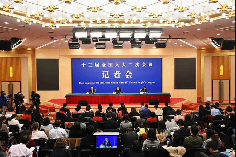 李干杰:不会因为经济下行放宽环保监管 李干杰:不会因为经济下行放宽环保监管