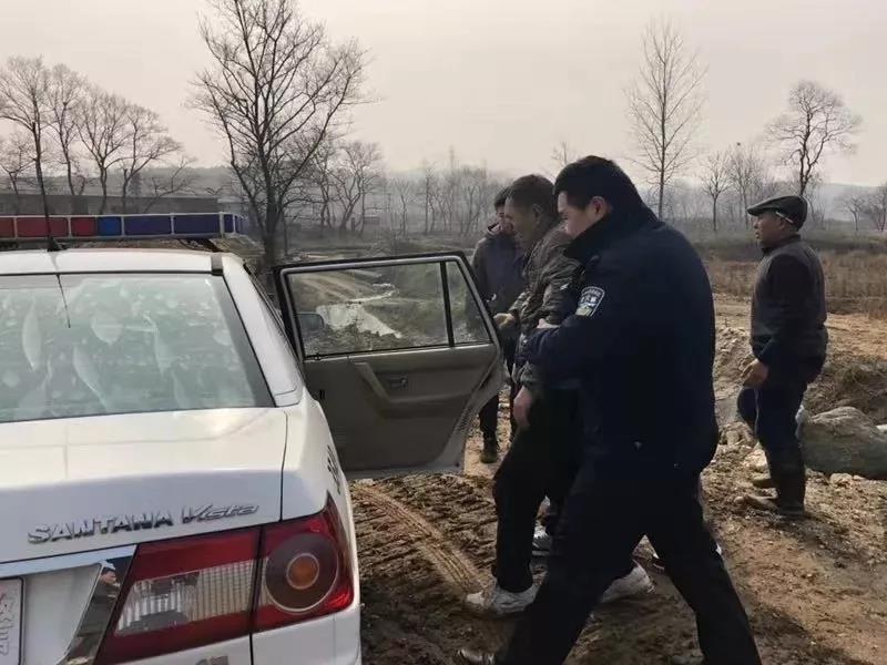 突发!湖北一污水处理厂管道施工突发塌方事故 致1受伤! 突发!湖北一污水处理厂管道施工突发塌方事故 致1受伤!