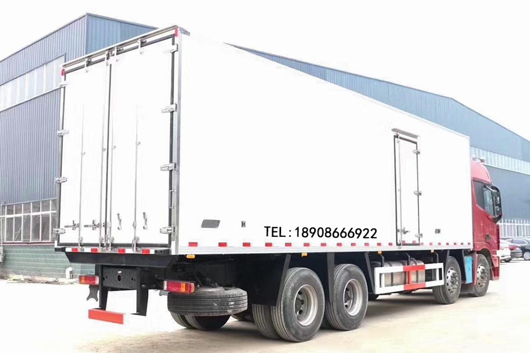 福田欧曼四桥冷藏车BJ5319XLC 福田欧曼四桥冷藏车BJ5319XLC
