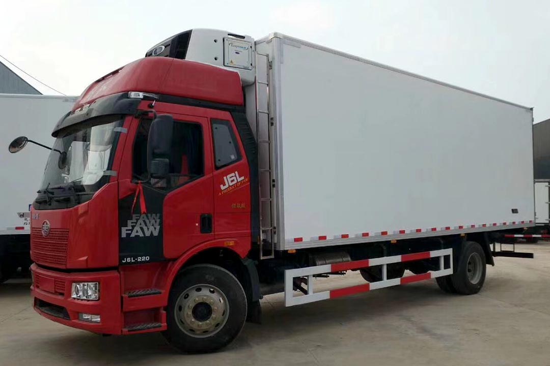 解放J6L6.2米国六冷藏车 解放J6L6.2米国六冷藏车