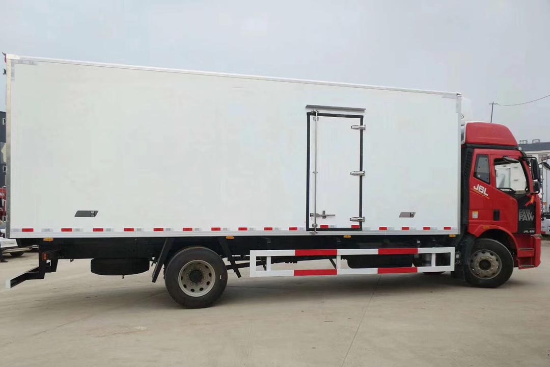 解放J6L6.2米国六冷藏车 解放J6L6.2米国六冷藏车