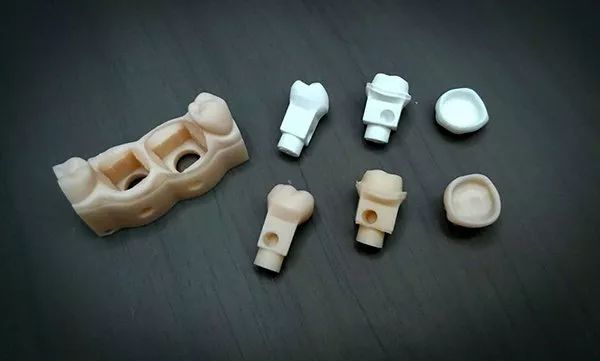 创新运用陶瓷|3D打印氧化锆全瓷假牙 创新运用陶瓷|3D打印氧化锆全瓷假牙