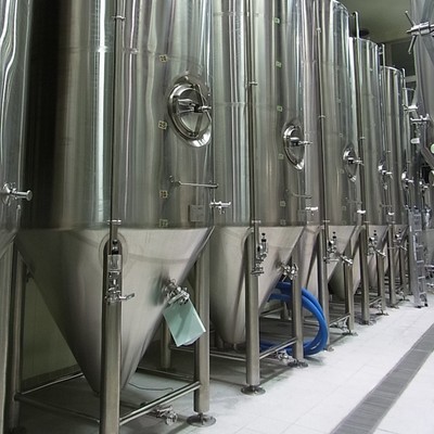 單次產量大于1000升啤酒設備