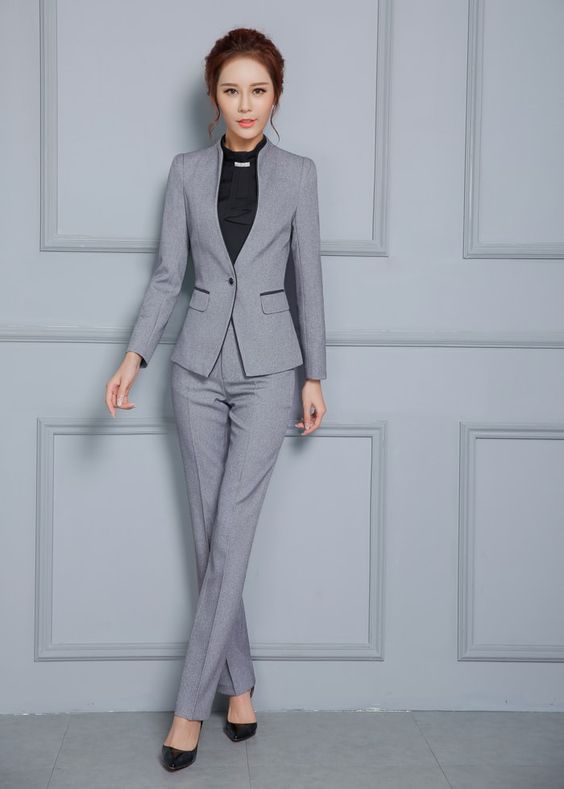 企业团体西服定制什么款式好? 企业团体西服定制什么款式好?