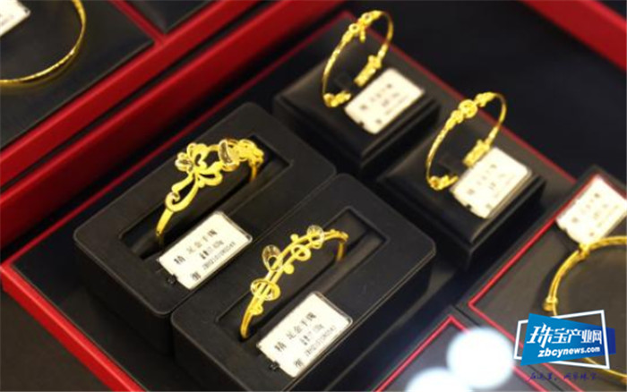 金隆金行首届年度珠宝文化巡展青岛启幕 文创黄金产品惊艳亮相 金隆金行首届年度珠宝文化巡展青岛启幕 文创黄金产品惊艳亮相