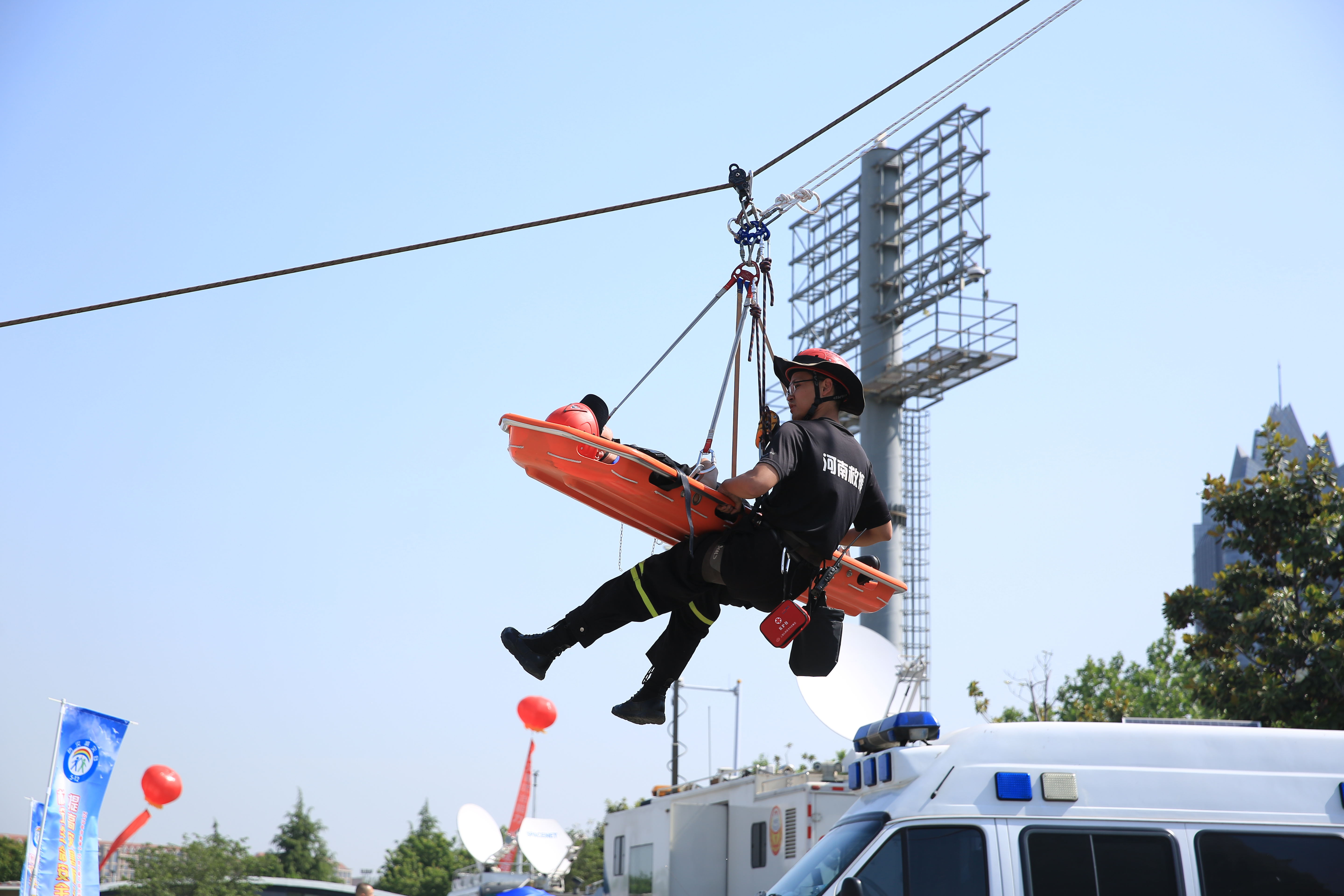 政安消防承办“河南省2019年5•12防灾减灾主题宣传演练”活动