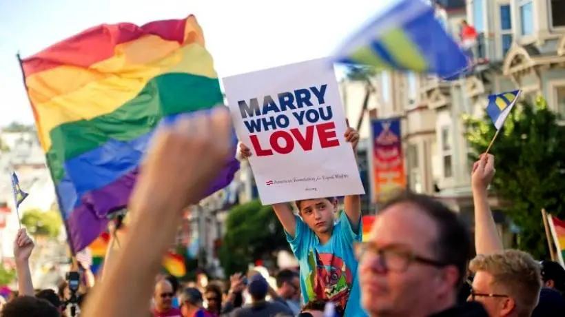能在有宗教背景的美国大学谈论LGBTQ吗？