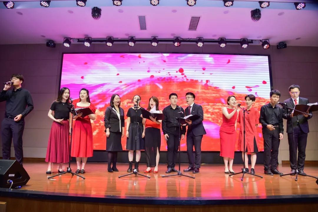 唱支赞歌给党听 | 普世万联参与普陀律师献礼建党百年文艺汇演 唱支赞歌给党听 | 普世万联参与普陀律师献礼建党百年文艺汇演