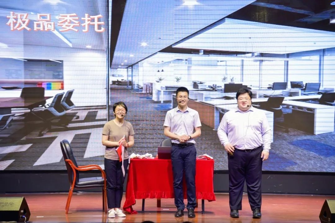 唱支赞歌给党听 | 普世万联参与普陀律师献礼建党百年文艺汇演 唱支赞歌给党听 | 普世万联参与普陀律师献礼建党百年文艺汇演