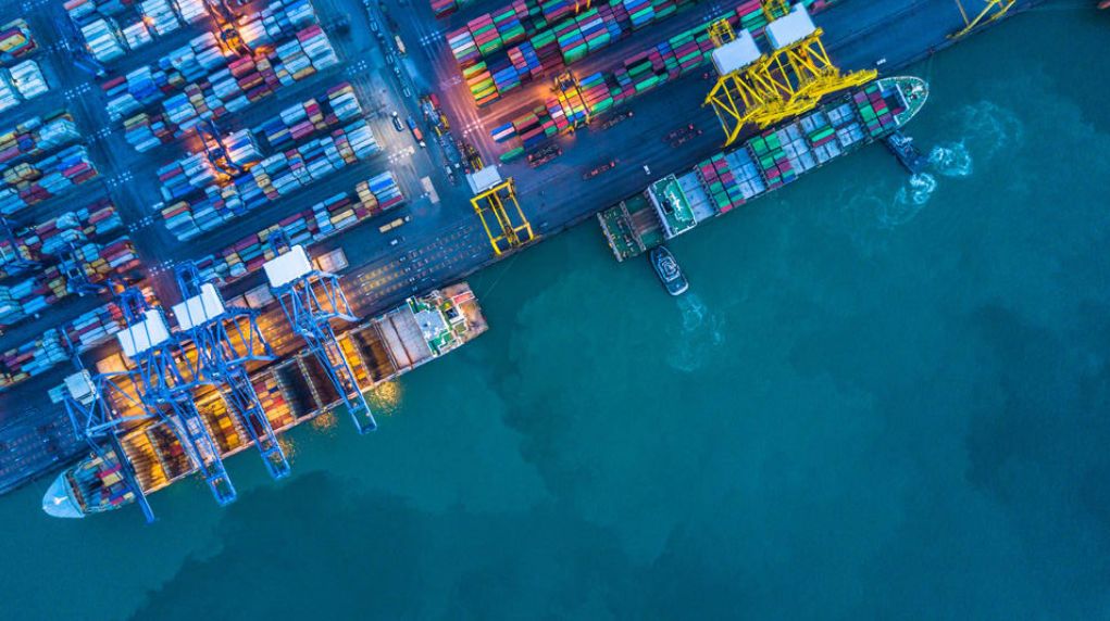 全球20大港口的集装箱滞箱费、滞港费，同比上涨104%！