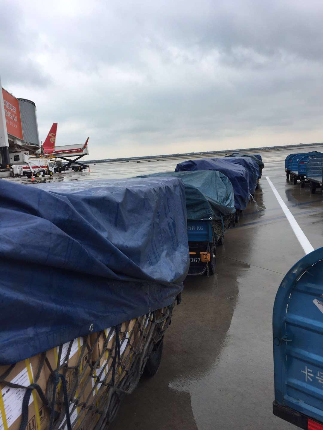 深圳機(jī)場(chǎng)到呼和浩特航空物流最快當(dāng)天到達(dá) 