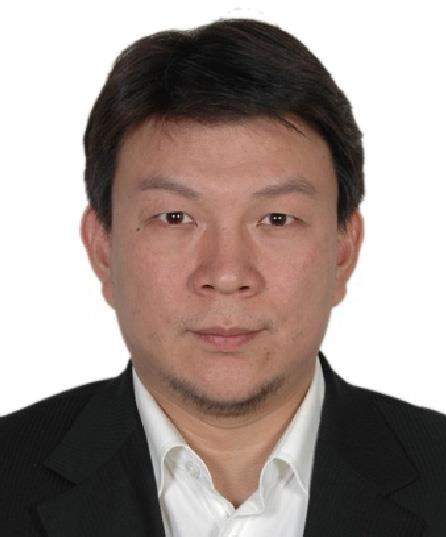 李寅