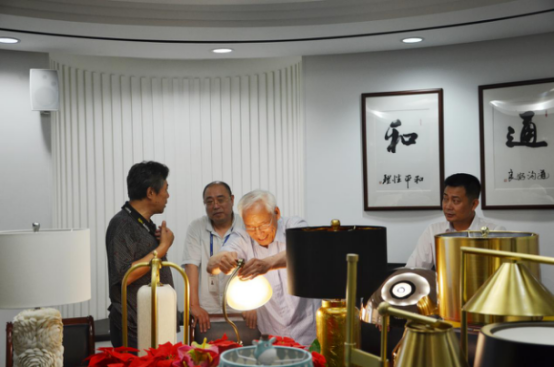 做中国人自己的manbetx体育app产品 做中国人自己的manbetx体育app产品