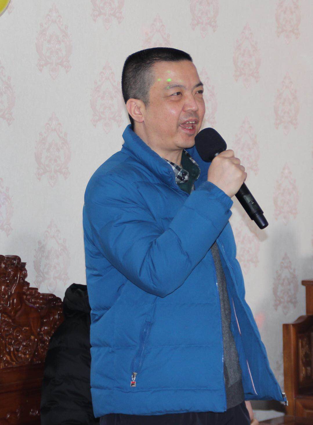 猎户集团2017年年会主题词：快乐 家庭 红包
