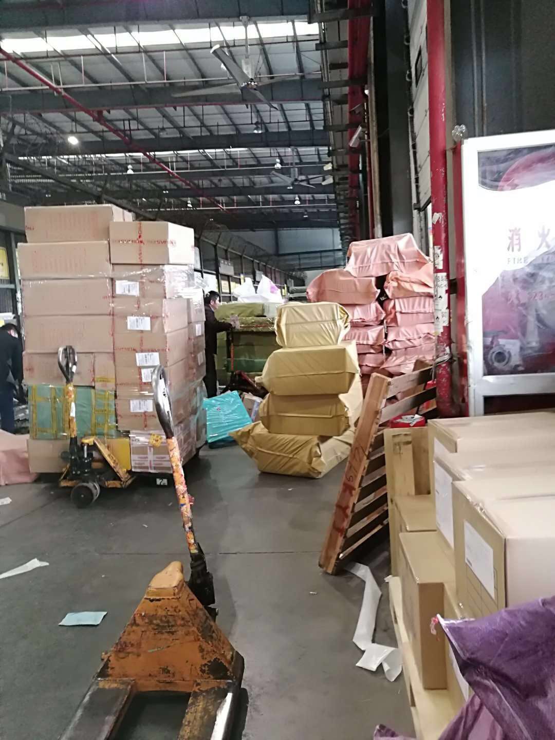 深圳空运印刷品到上海多少钱，当天能到么