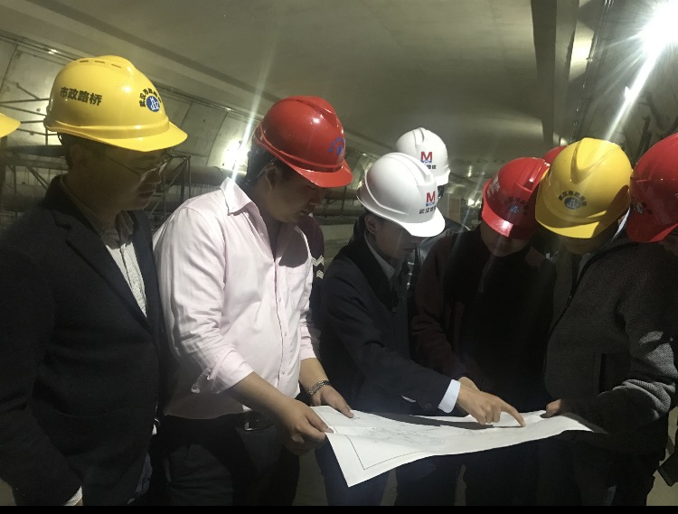 公司組織參觀地鐵7號線越江隧道技術(shù)觀摩活動