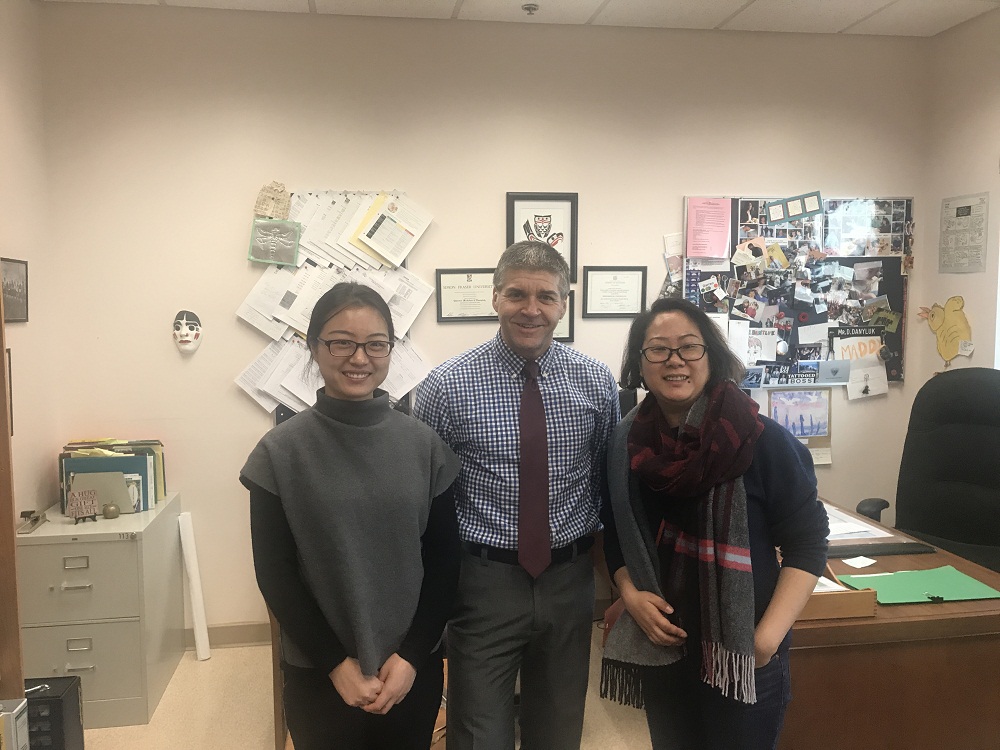戴维•汤普森中学(David Thompson Secondary School) 戴维•汤普森中学(David Thompson Secondary School)