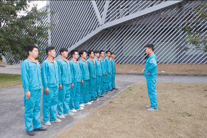 传承红色基因 助力航天智造 ——昊瀚文传公司为重庆宇航智造技术研究院开展军训 传承红色基因 助力航天智造 ——昊瀚文传公司为重庆宇航智造技术研究院开展军训