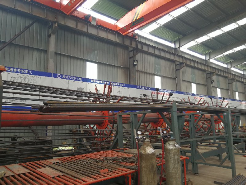 公司对杭绍台高速公路台州段2标钢筋笼滚焊机设备巡回维护