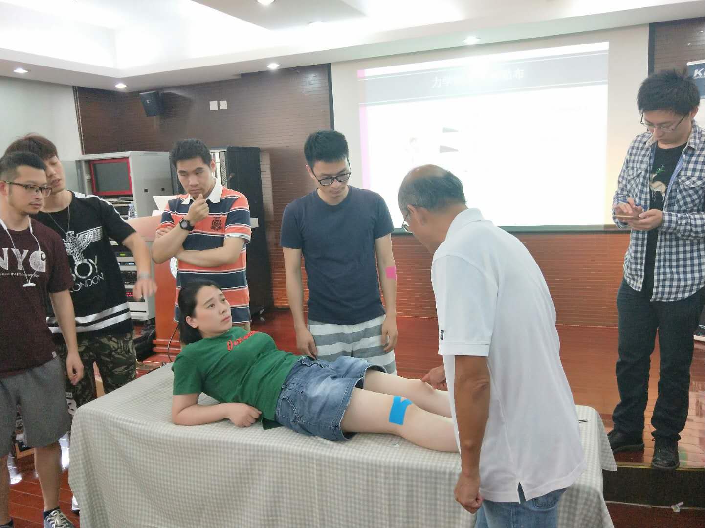 CKTP高级认证讲师kinesio Taping 1/2成功举办 CKTP高级认证讲师kinesio Taping 1/2成功举办
