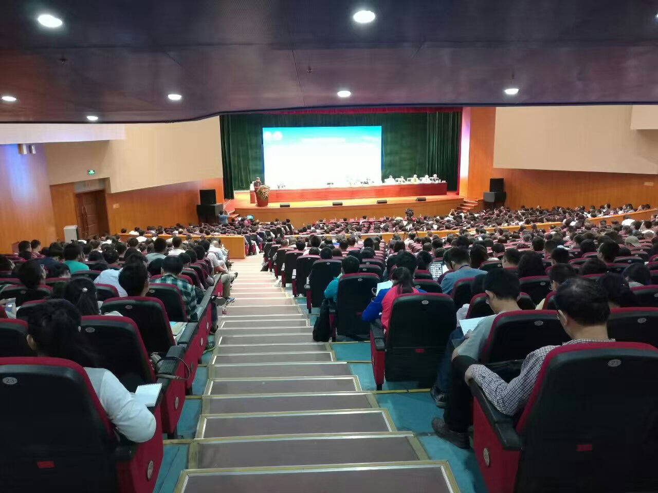 理加联合参加第十五届中国生态学大会